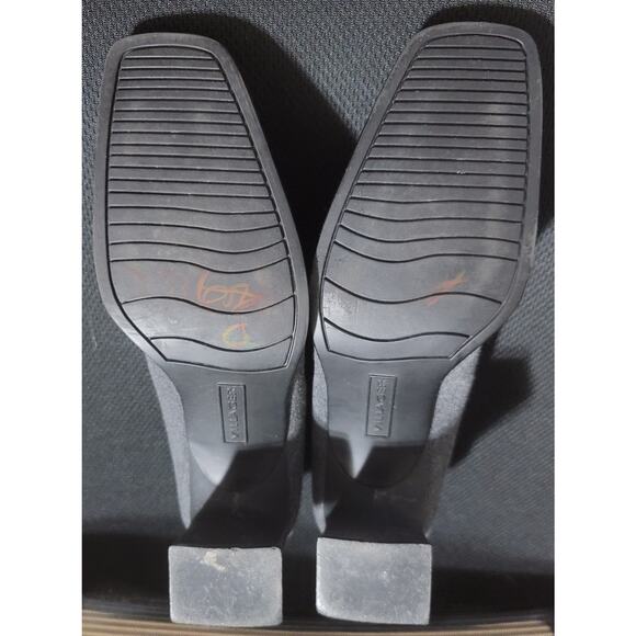 Villager Liz Claiborne Gray "Corby" 3" Square Heeled Pump Size 9A Soft Comfy - Picture 4 of 4